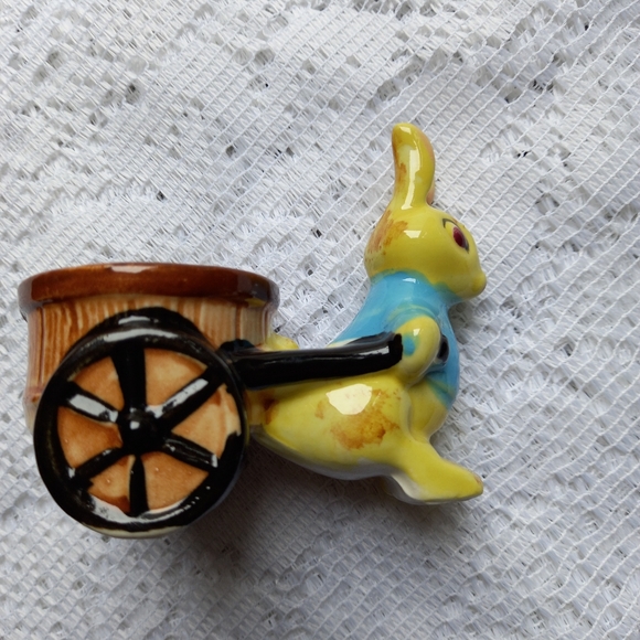 Rabbit egg holder with a wagon - Picture 8 of 9